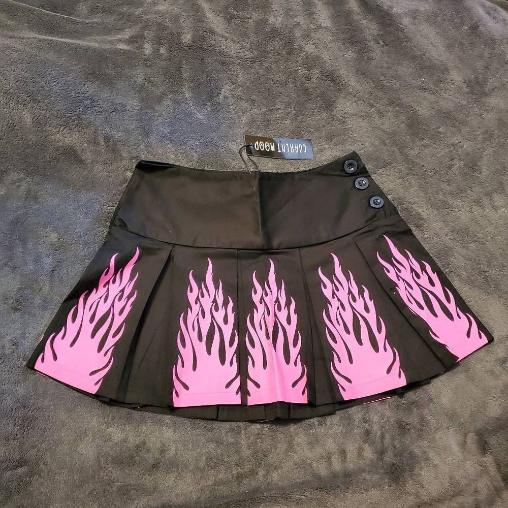 Dolls Kill Current Mood Goth Emo Rave Flirting With The Devil Pleated Skirt S/M